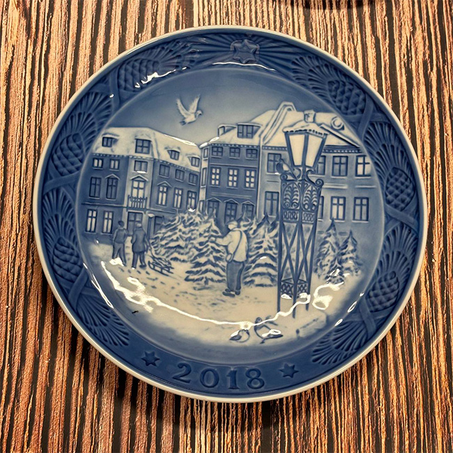 Paolini Guarlotti | Christmas Plate 2018 Royal Copenhagen
